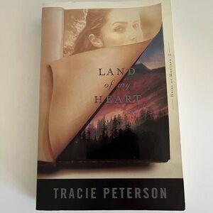 Tracie Peterson 'Heirs of Montana’ 4 Book Complete Set
